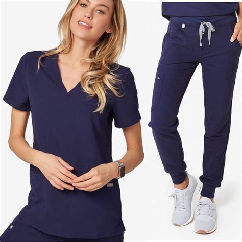 scrubs that look like figs.